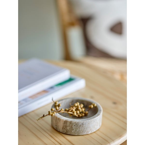 Mramorový dekorativní tác Ivette – Bloomingville-image-1