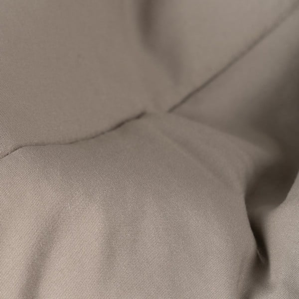 Taupe prošívaný přehoz 240x260 cm – Ixia-image-3