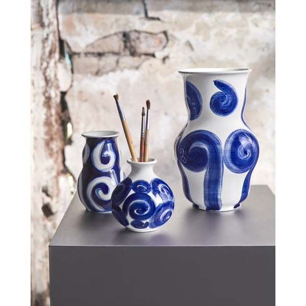 Modrá ručně malovaná váza z kameniny Tulle – Kähler Design-image-2