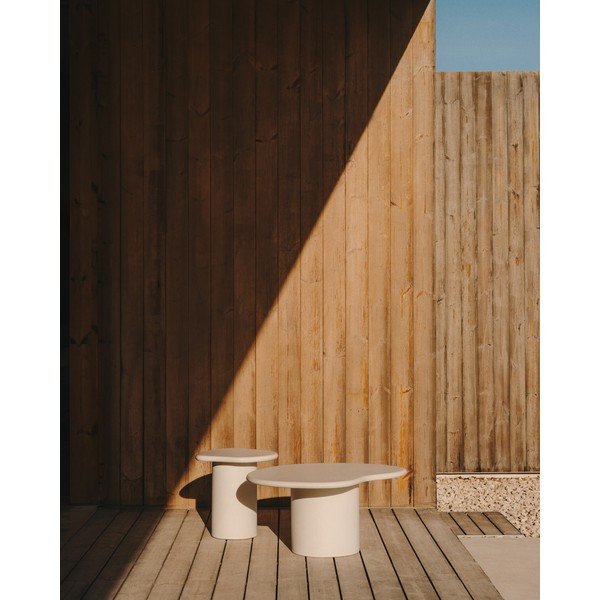 Zahradní odkládací stolek 77x83 cm Macarella – Kave Home-image-1