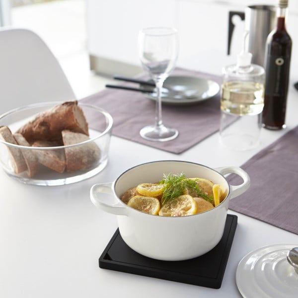 Černá podložka pod horké nádoby YAMAZAKI Tower Square-image-1