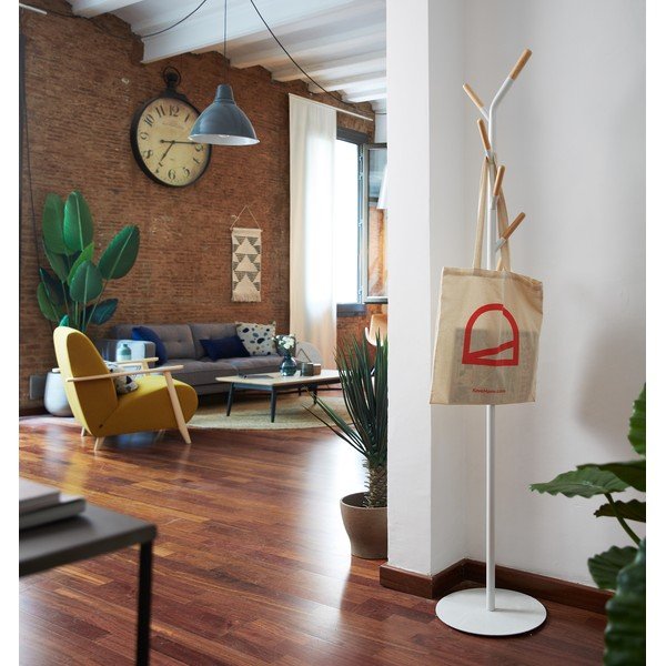 Bílý věšák na kabáty Kave Home Bren-image-1