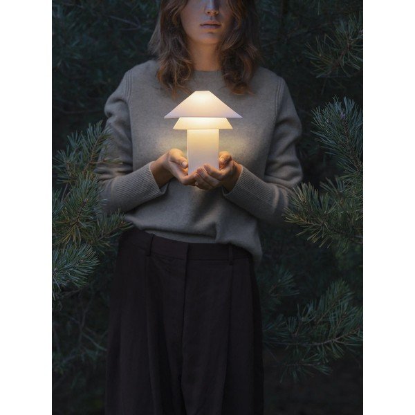 Bílá LED stmívatelná stolní lampa s kovovým stínidlem (výška 33,5 cm) Sanaka – Blomus-image-1