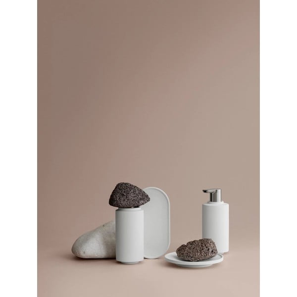 Bílá betonová mýdlenka Creto – Blomus-image-2