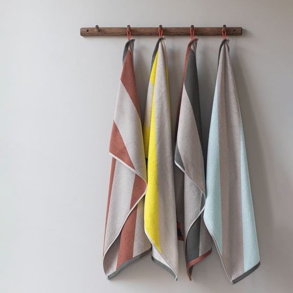 Žlutá froté osuška z bio bavlny 70x133 cm Diagonal – Mette Ditmer Denmark-image-2