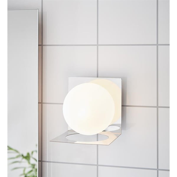 Nástěnné svítidlo ve stříbrné barvě Markslöjd Zenit-image-1