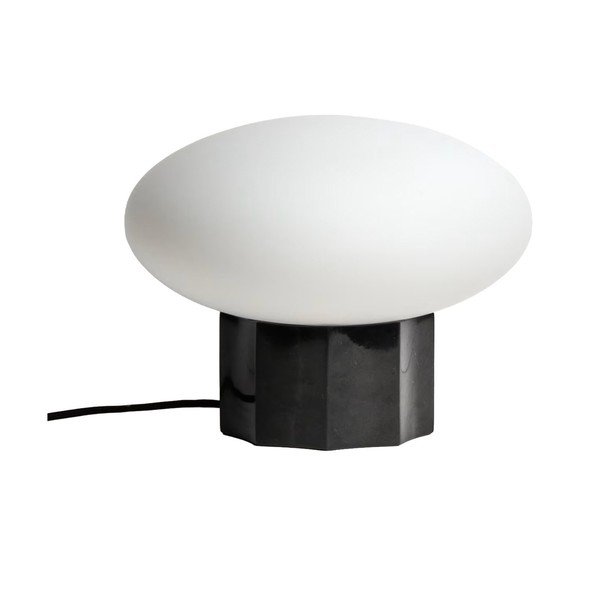 Bílá/černá kovová stolní lampa se skleněným stínidlem (výška 20 cm) Idela – Kave Home