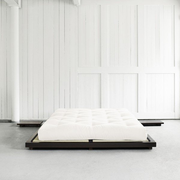 Dvoulůžková postel z borovicového dřeva s matrací a tatami Karup Design Dock Double Latex Black/Natural, 140 x 200 cm-image-4