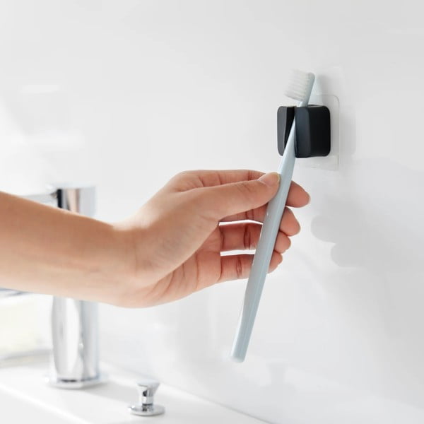 Černé silikonové multifunkční držáky v sadě 2 ks Film Hook – YAMAZAKI-image-3