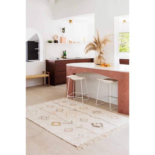 Béžový pratelný ručně tkaný bavlněný koberec 140x200 cm Kaarol Earth – Lorena Canals-image-4