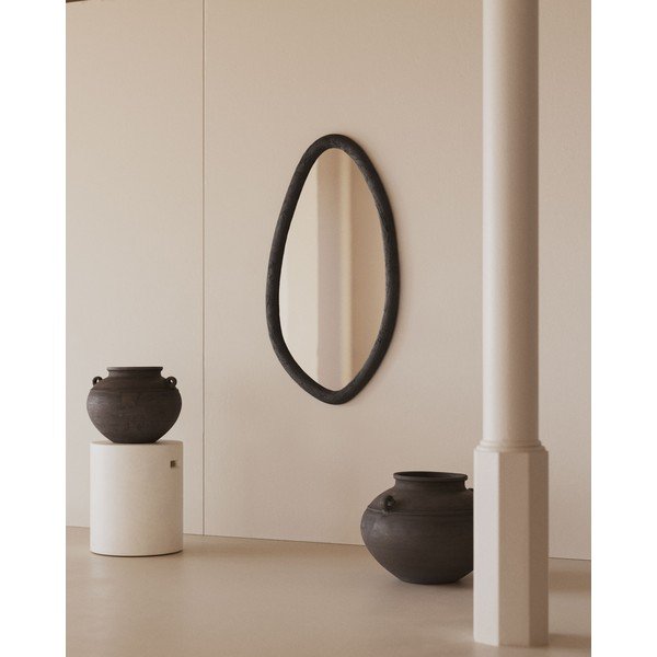 Nástěnné zrcadlo s dřevěným rámem 60x110 cm Magrit – Kave Home-image-1