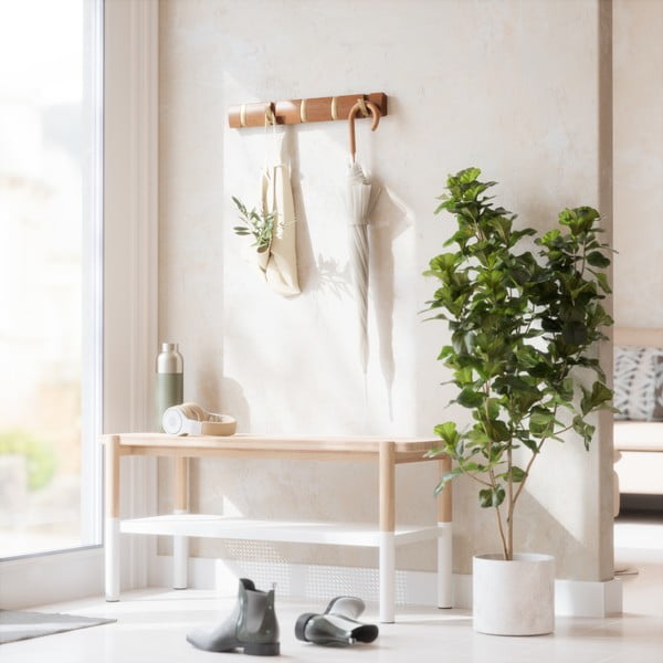 Hnědý nástěnný věšák z topolového dřeva Flip – Umbra-image-1