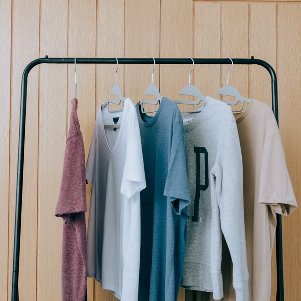 Plastová ramínka v sadě 10 ks – Addis-image-3