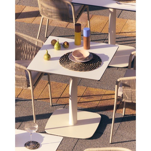 Kovový zahradní jídelní stůl 68x68 cm Dina – Kave Home-image-1