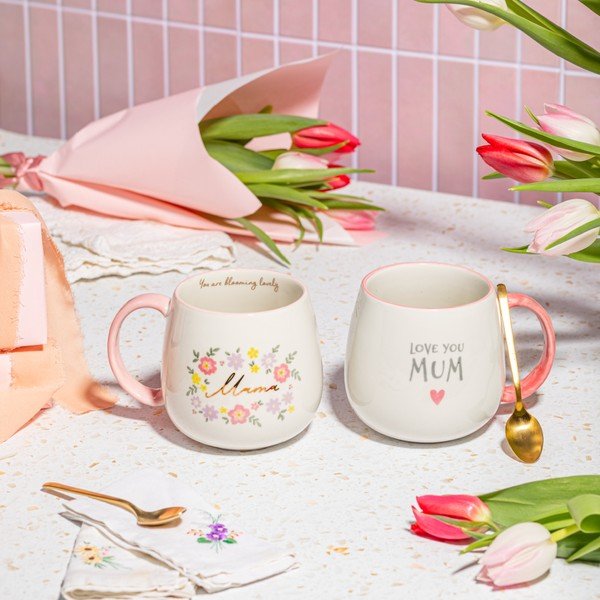 Světle růžový porcelánový hrnek 450 ml Mama You Are Blooming – Sass & Belle-image-1