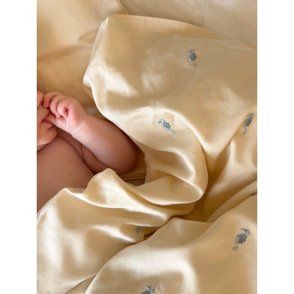 Světle žluté dětské povlečení do postýlky z Bio bavlny 70x100 cm Sea Garden – Cam Cam Copenhagen-image-1