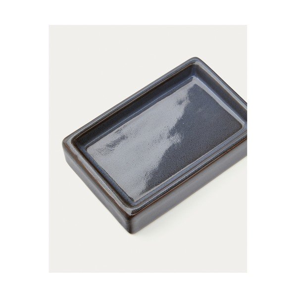 Tmavě modrá keramická mýdlenka Silvet – Kave Home-image-4