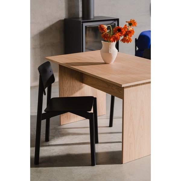 Černá stohovatelná jídelní židle Wem – noo.ma-image-1