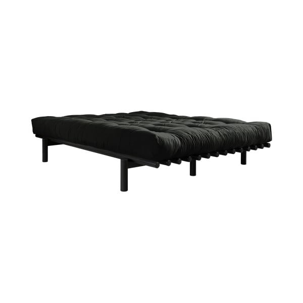 Dvoulůžková postel z borovicového dřeva s matrací Karup Design Pace Comfort Mat Black/Black, 160 x 200 cm