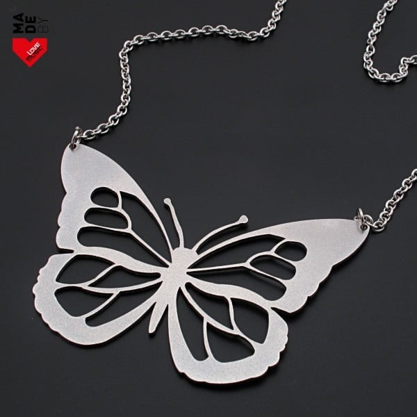 Ocelový náhrdelník Motýl