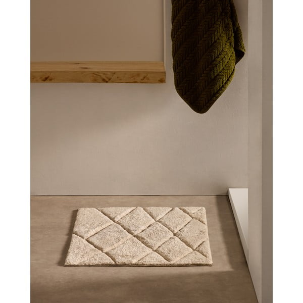 Béžová koupelnová předložka 50x70 cm Nyana – Kave Home-image-1