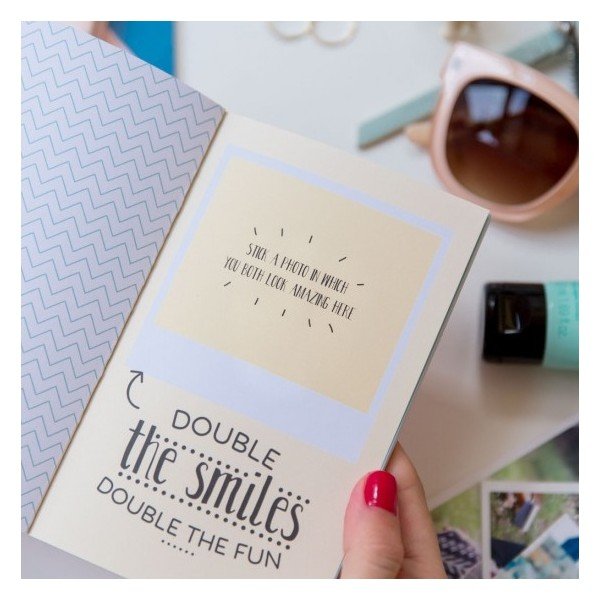 Dárková kniha pro přátele Mr. Wonderful A book of our stories-image-1