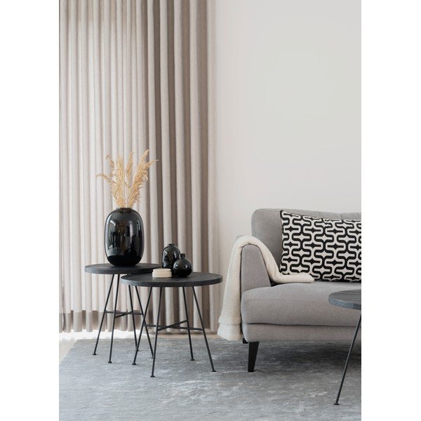 Sada 2 černých odkládacích stolků s deskami z borovicového dřeva Rowico Grafton-image-1