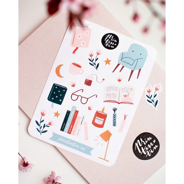 Arch vinylových samolepek s motivem Čtecí koutek Printintin, 10,5 cm x 14,5 cm-image-1