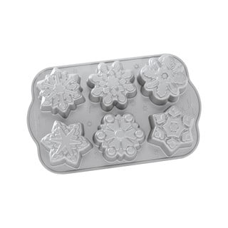 Forma na 6 mini bábovek ve stříbrné barvě Nordic Ware Snowflakes, 700 ml