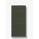 Tmavě zelený jutový koberec běhoun 75x245 cm Ribbon – Mette Ditmer Denmark