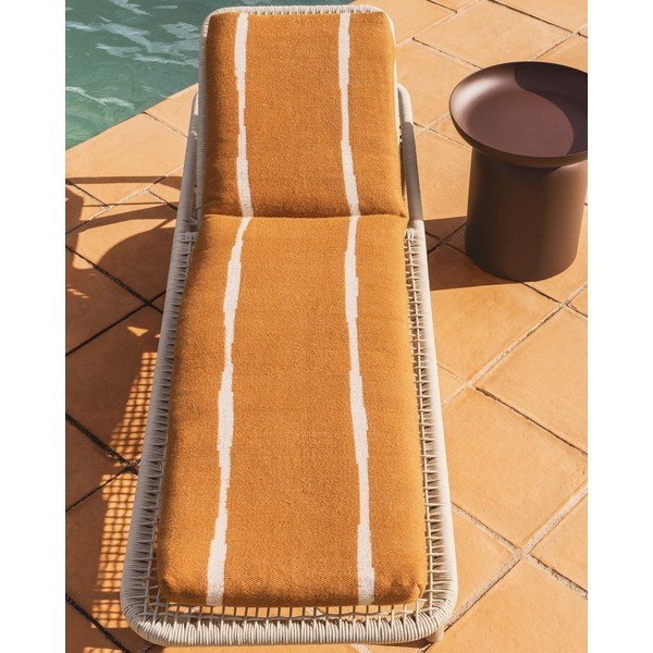Oranžový zahradní podsedák na lehátko 50x175 cm Daila – Kave Home-image-1