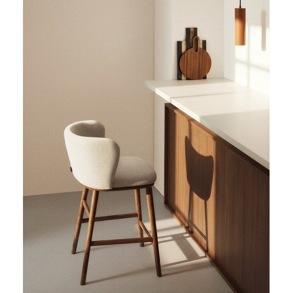 Béžová čalouněná barová židle (výška sedáku 65 cm) Ciselia – Kave Home-image-1