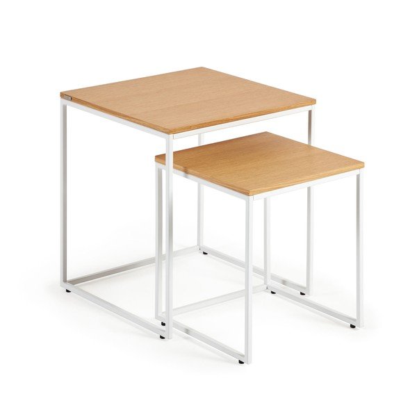 Odkládací stolky v sadě 2 ks v dekoru dubu 45x45 cm Yoana – Kave Home