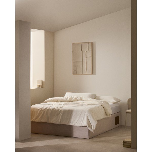 Béžová čalouněná dvoulůžková postel s úložným prostorem 160x200 cm Matters – Kave Home-image-1