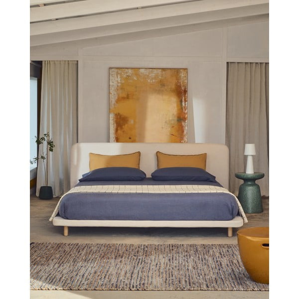 Béžová čalouněná dvoulůžková postel 180x200 cm Odum – Kave Home-image-3