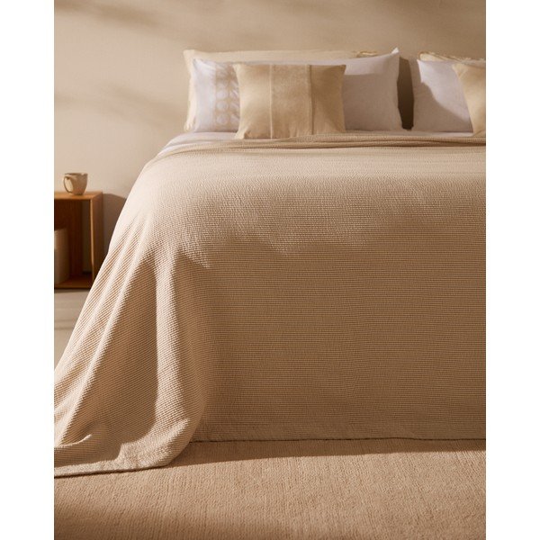 Béžový bavlněný přehoz 240x260 cm Bedar – Kave Home-image-1