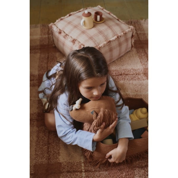 Hnědý látkový dětský koš na hračky 68x24x35 cm Poppy – Lorena Canals-image-2