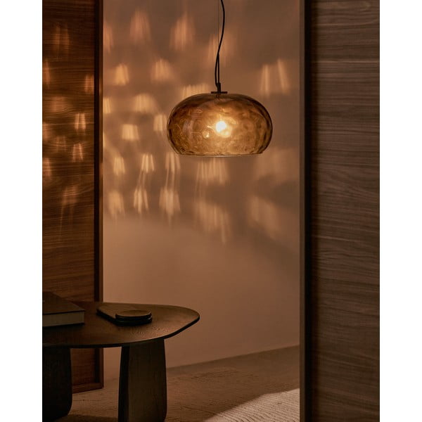 Jantarové skleněné závěsné svítidlo se skleněným stínidlem ø 40 cm Balma – Kave Home-image-1