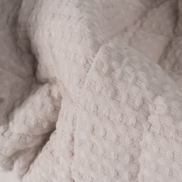 Béžový prošívaný přehoz 240x260 cm – Ixia-image-2