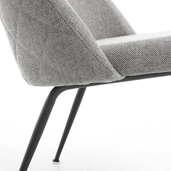 Šedé křeslo Kave Home Mystere-image-4