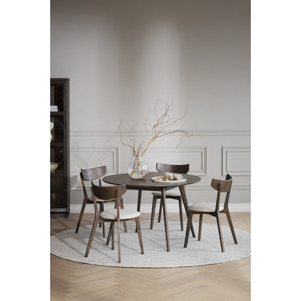 Tmavě hnědý kulatý jídelní stůl v dekoru dubu ø 115 cm Yumi – Rowico-image-1