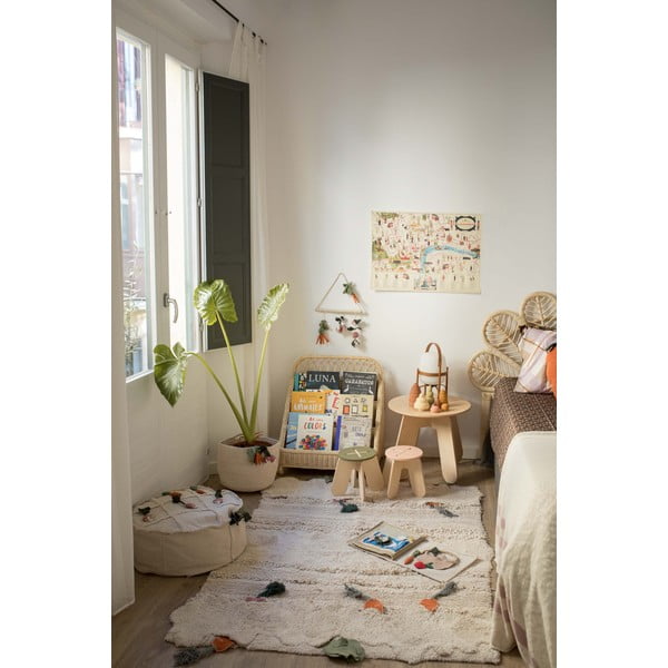 Krémový bavlněný dětský hrací koberec 120x160 cm Veggie Garden – Lorena Canals-image-1
