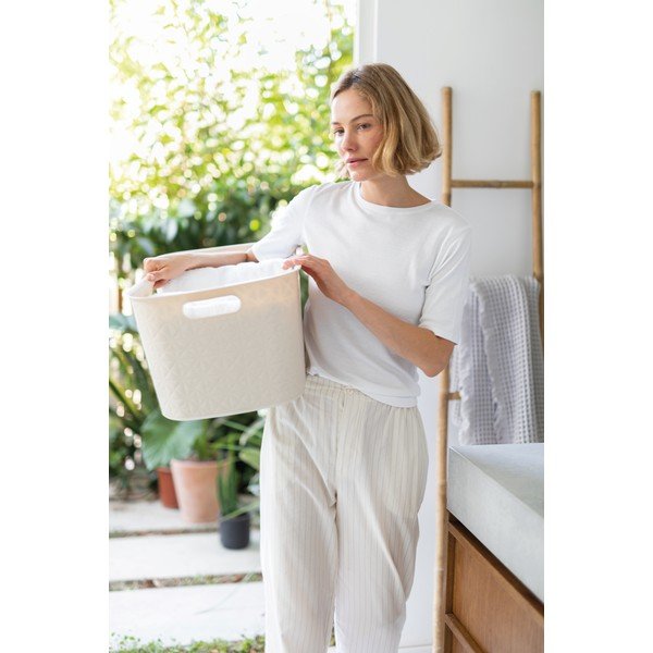 Krémový plastový koš na prádlo 45 l Softex – Curver-image-2
