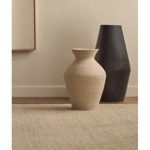 Krémová vysoká váza z papírmaše (výška 51 cm) Pria – Kave Home-image-2