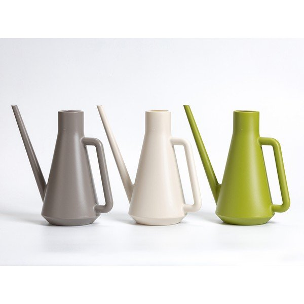 Plastová konvička na zalévání 1,8 l Pierre – Plastia-image-1