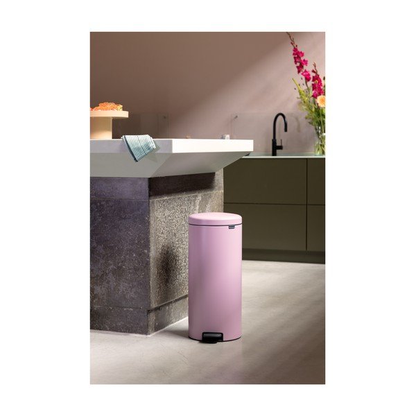 Růžový nášlapný ocelový odpadkový koš 30 l NewIcon – Brabantia-image-1
