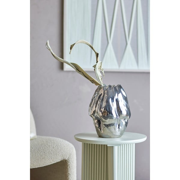 Váza z kameniny ve stříbrné barvě (výška 29 cm) Bobby – Bloomingville-image-1