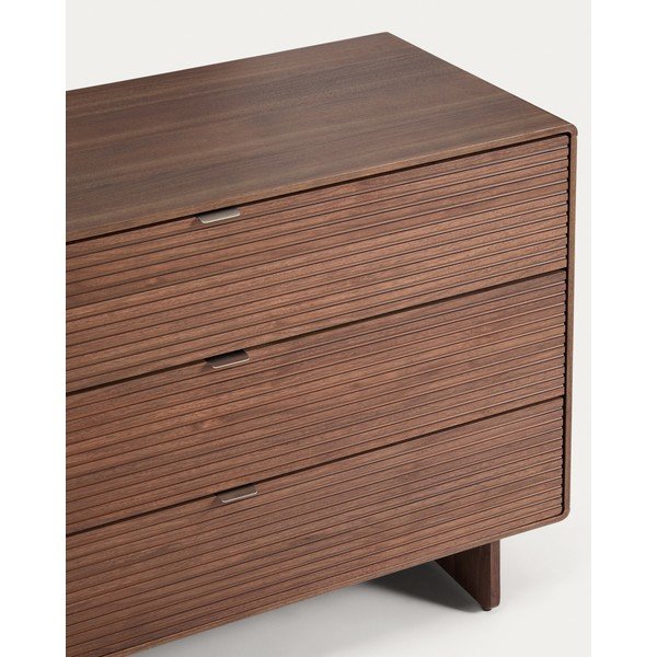Komoda v dekoru ořechu v tmavě přírodní barvě 101x75x50 cm Norlen – Kave Home-image-2