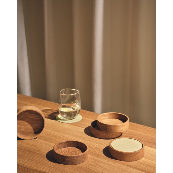 Dekorativní dřevěný úložný box v přírodní barvě ø 11x3 cm Circle S – LIND DNA-image-1