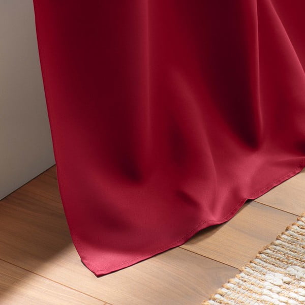 Červený zatemňovací závěs 135x240 cm Occult – douceur d'intérieur-image-4